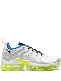 Nike: Белые кроссовки  Air Vapormax Plus