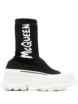 Alexander McQueen: Чёрные ботинки  Tread