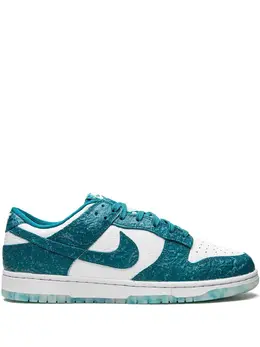 Nike: Белые кроссовки  Dunk Low