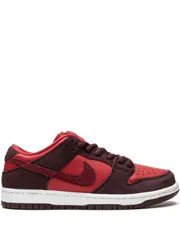 Nike: Бордовые кроссовки  SB Dunk Low