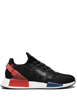 adidas: Чёрные кроссовки  NMD_R1 V2