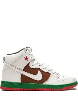 Nike: Белые кроссовки  SB Dunk High Premium