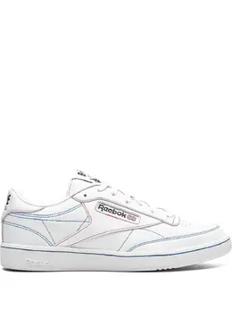 Reebok: Белые кроссовки  Club C 85
