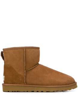 Ugg Australia: Коричневые ботинки 
