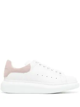 Alexander McQueen: Тёмные кроссовки  Oversized