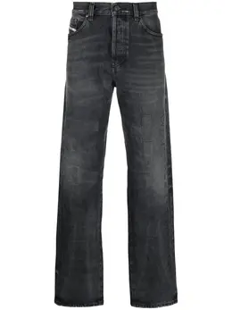 Diesel: Прямые джинсы  D Macs