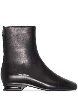 Raf Simons: Чёрные ботинки 