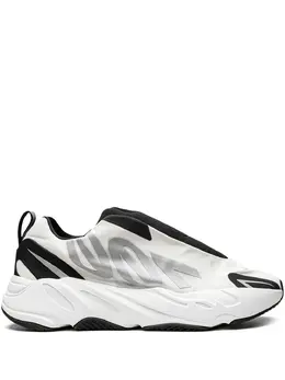 adidas: Белые кроссовки 