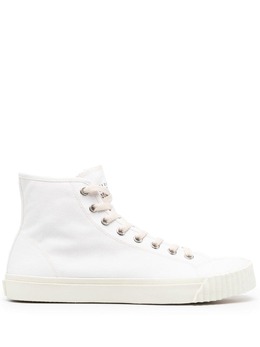 Maison Margiela: Белые кроссовки  Tabi