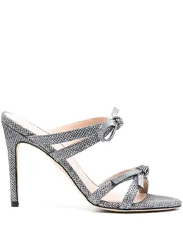 Stuart Weitzman: Серебристые сандалии 