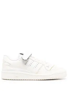 adidas: Белые кроссовки  Forum 84 Low