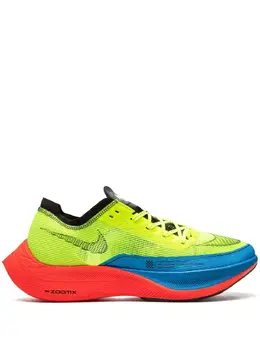 Nike: Многоцветные кроссовки 