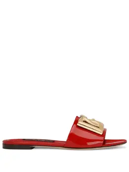 Dolce & Gabbana: Красные сандалии  DG