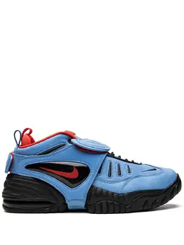 Nike: Голубые кроссовки  Ambush
