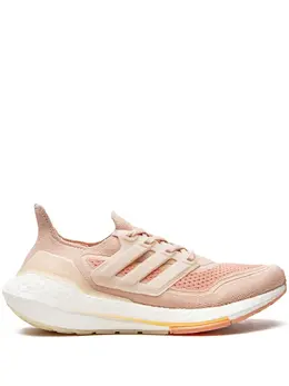adidas: Светлые кроссовки  Ultraboost 21