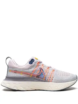 Nike: Розовые кроссовки  React Infinity Run Flyknit