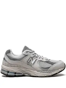 New Balance: Кроссовки  2002R