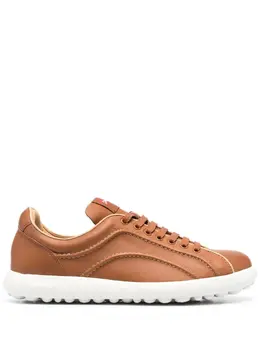Camper: Коричневые кроссовки  Pelotas XLF