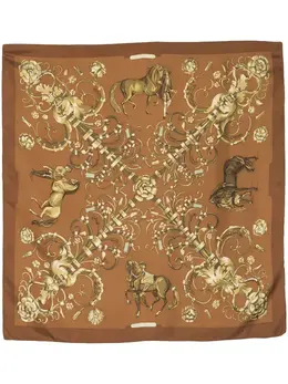Hermès: Коричневый шарф 