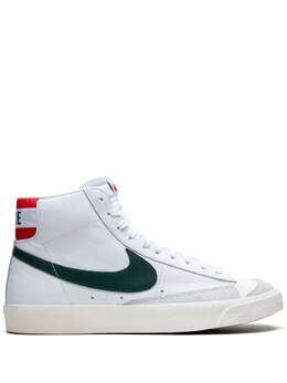 Nike: Белые кроссовки  Blazer Mid 77 Vintage