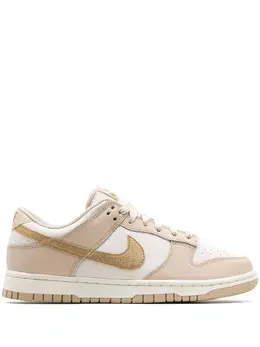 Nike: Белые кроссовки  Dunk Low