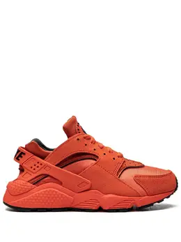 Nike: Оранжевые кроссовки  Air Huarache