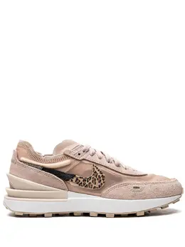 Nike: Светлые кроссовки  Waffle One