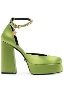 Versace: Зелёные туфли  Medusa
