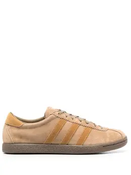 adidas: Бежевые кроссовки  Stripes
