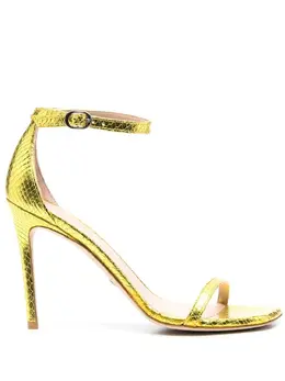 Stuart Weitzman: Жёлтые сандалии 