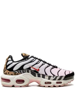 Nike: Светлые кроссовки  Air Max Plus