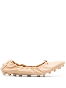 Tod's: Розовые балетки  Gommino