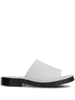 Ferragamo: Белые сандалии 