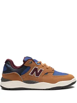 New Balance: Светлые кроссовки 