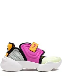 Nike: Многоцветные кроссовки  Aqua Rift