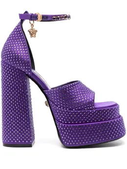 Versace: Фиолетовые сандалии 