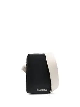 Jacquemus: Чёрная сумка 