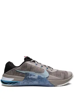 Nike: Кроссовки 