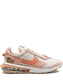 Nike: Оранжевые кроссовки  Air Max Pre Day