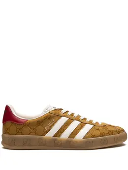 adidas: Светлые кроссовки  Gazelle