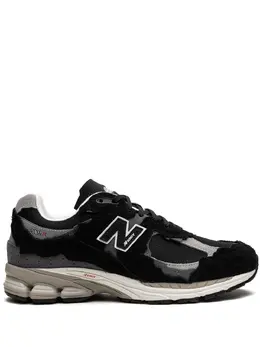 New Balance: Чёрные кроссовки  2002R