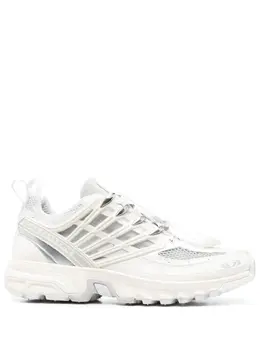 Salomon: Белые кроссовки 