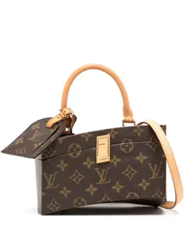 Louis Vuitton: Коричневая сумка 