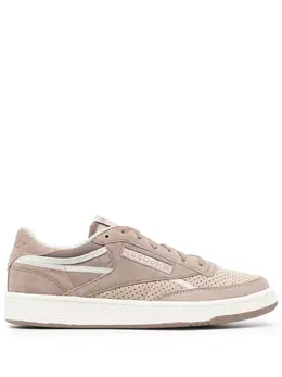 Reebok: Коричневые кроссовки  Club C 85