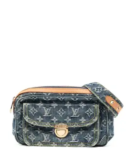 Louis Vuitton: Голубая поясная сумка 