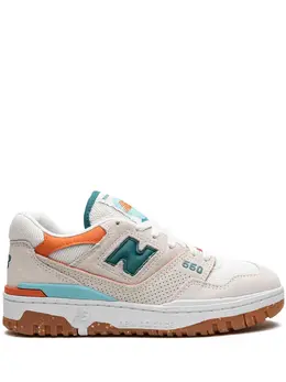 New Balance: Белые кроссовки  550