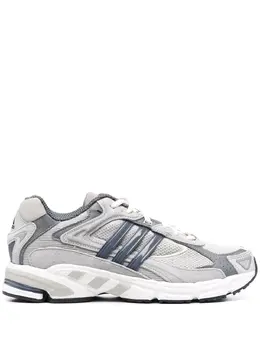 adidas: Кроссовки  Response