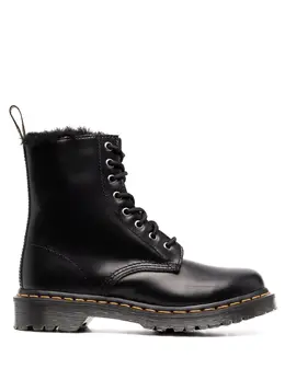 Dr. Martens: Тёмные ботинки  1460
