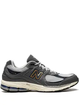 New Balance: Кроссовки  2002R