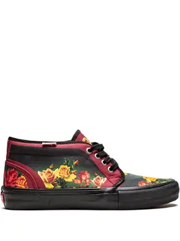Vans: Бордовые кроссовки  Chukka